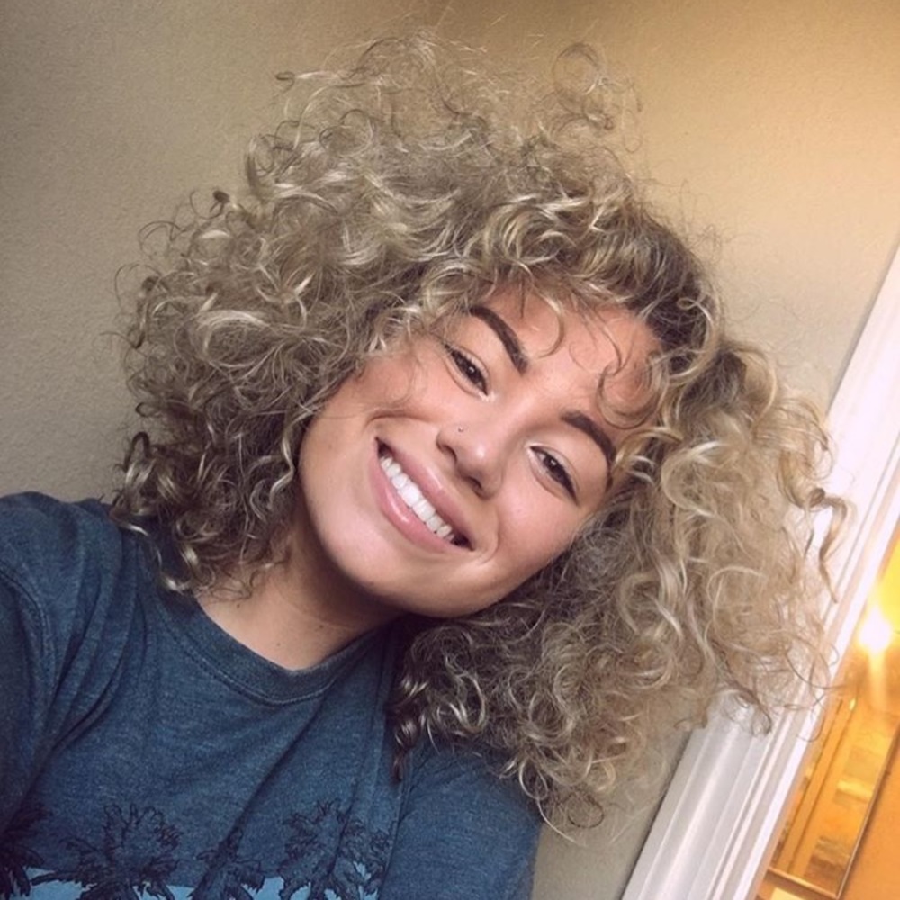 Meet your Posher, Reyna